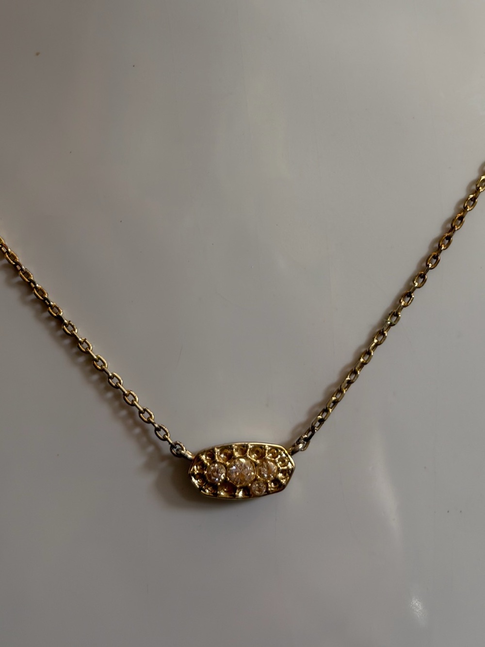 Kendra Scott Gold Crystal Pendant Necklace - Elegant Women’s Jewelry